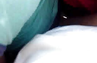 XXX Kühe auf nackte reife behaarte frauen 3 stecken eine brennende Zigarette in den Mund des Opfers und beginnen mit der Masturbation