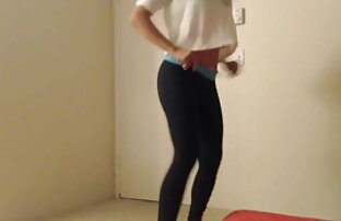 XXX Blowjob reife nackte frauen videos im Bad-Ständen, um die Rechnungen zu bezahlen